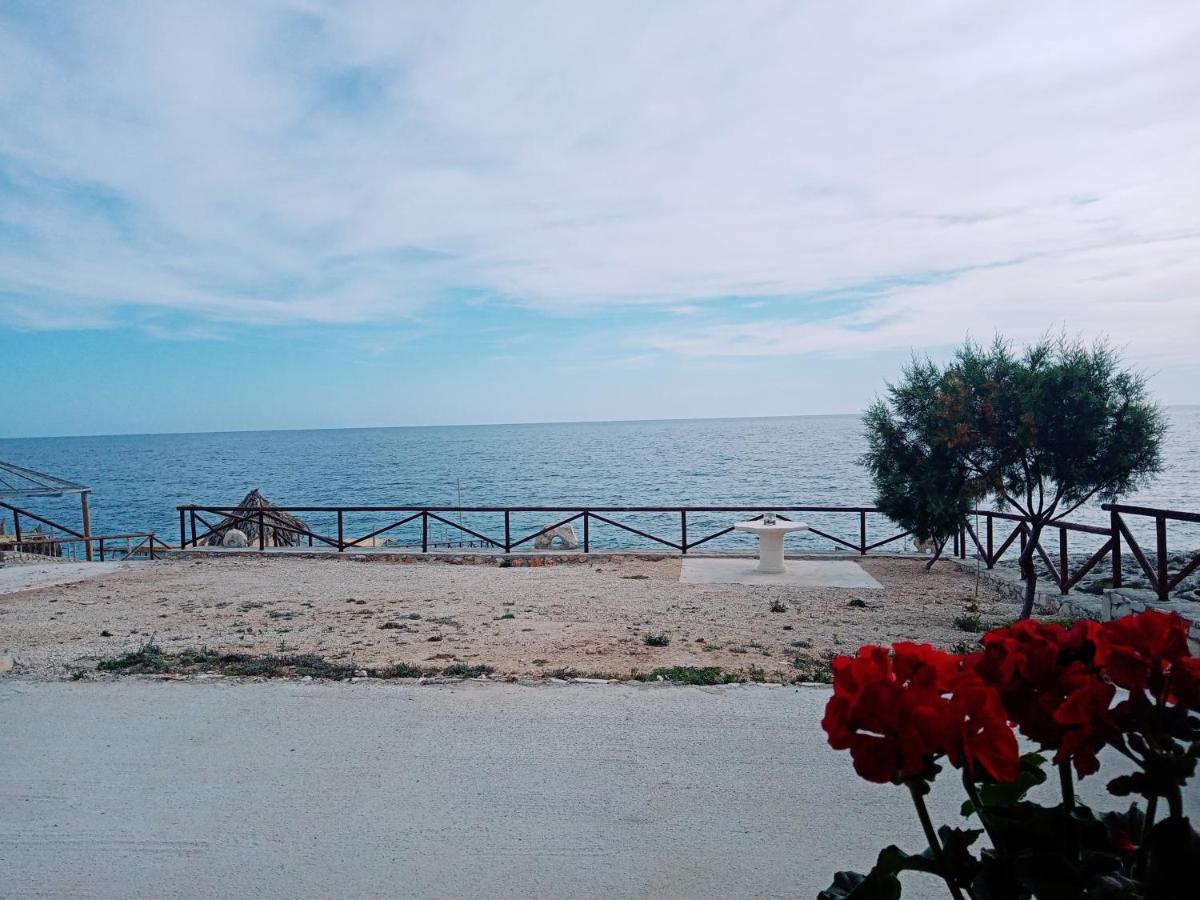 Agios Leon Caravan Fishing Spot Porto Roxa מראה חיצוני תמונה